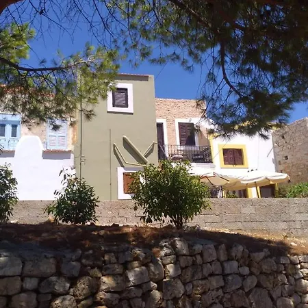 Apartment Casa Con Vista Chalki Town
