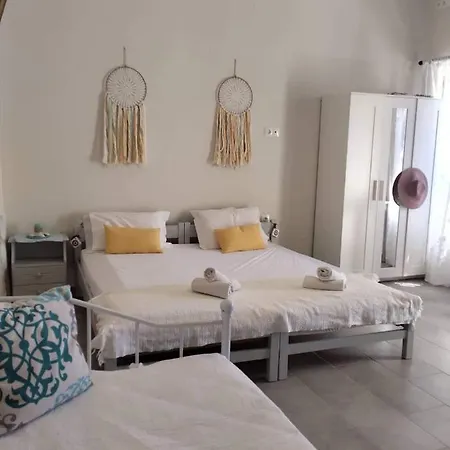 Casa Con Vista * Chalki Town