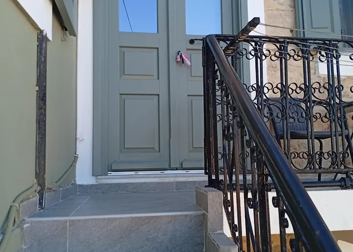 Casa Con Vista Chalki Town